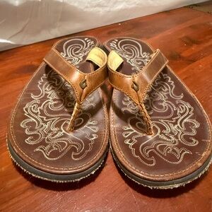 OluKai Brown Leather Sandals with Intricate Stitching